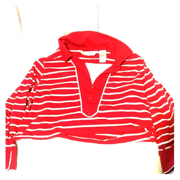 Drapers and Damon's Crop Top - Picture 1 of 3